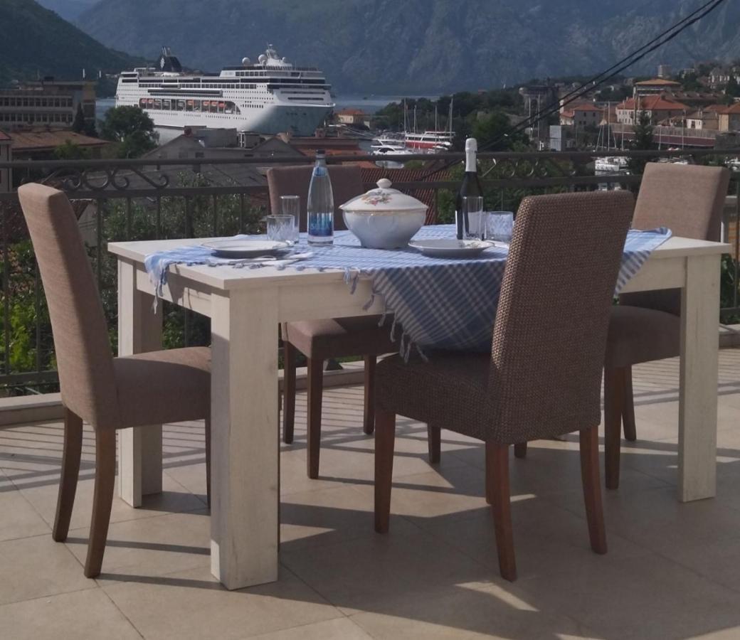 Guesthouse Nikoleta 2 Kotor Eksteriør bilde