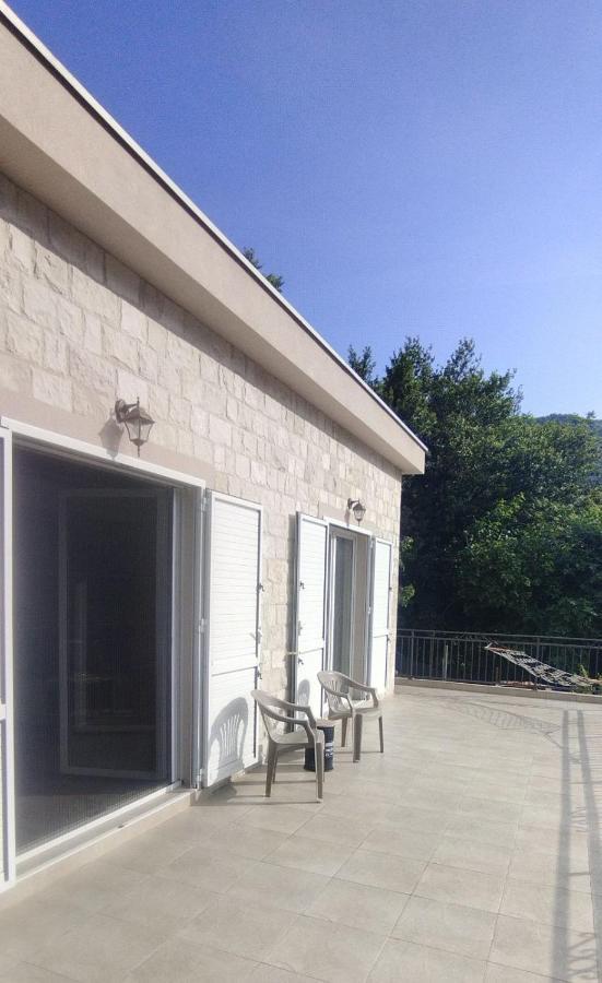 Guesthouse Nikoleta 2 Kotor Eksteriør bilde