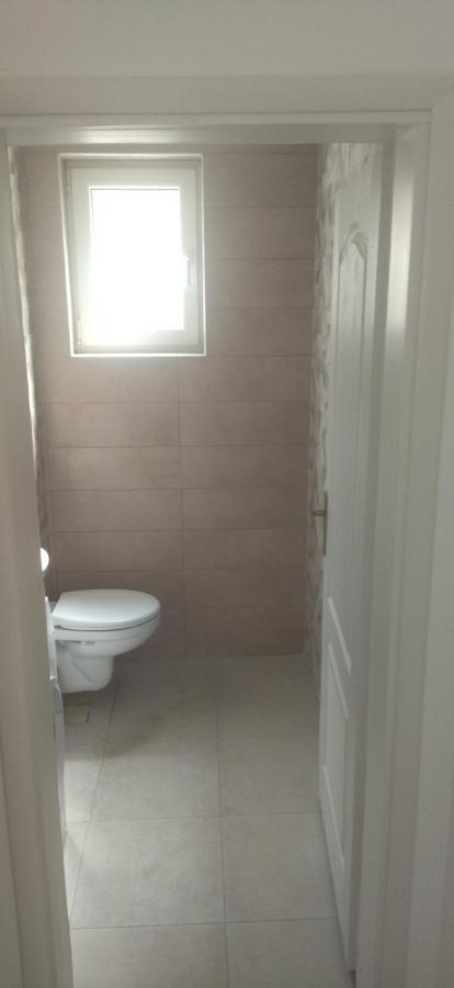 Guesthouse Nikoleta 2 Kotor Eksteriør bilde
